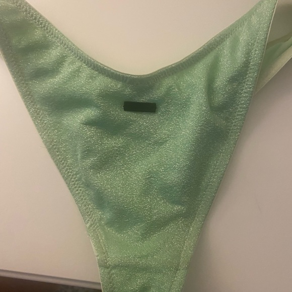 Green triangl Mel rose bikini - Picture 6 of 6